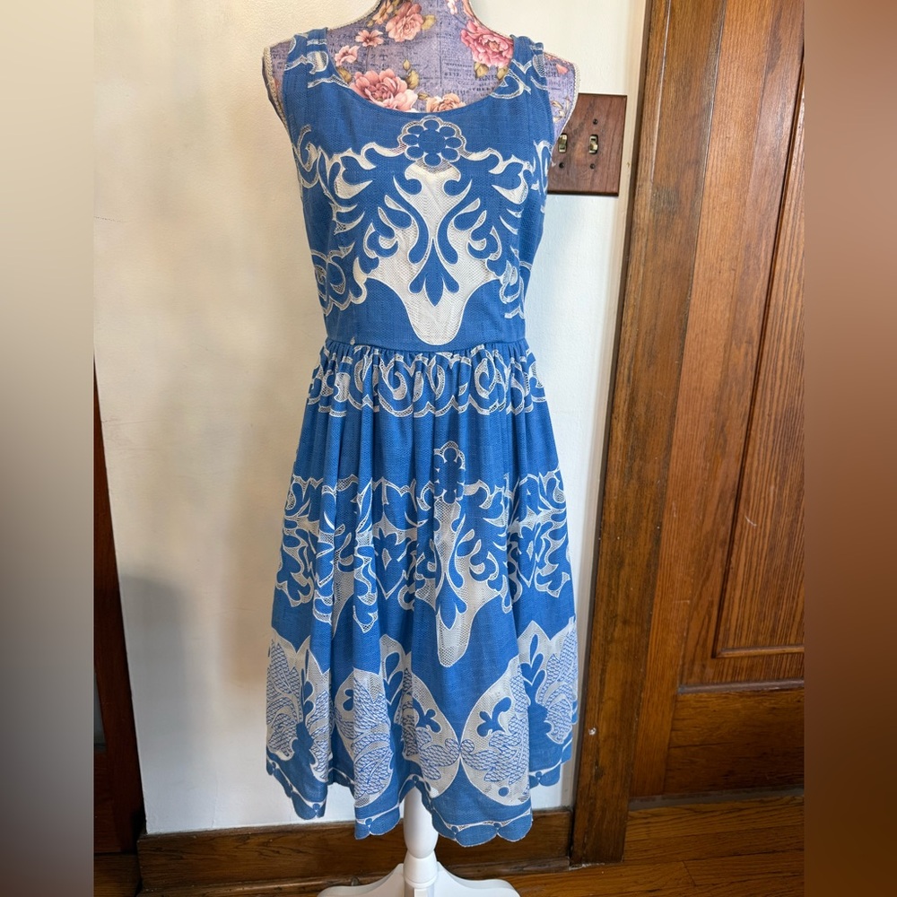 Tracy Reese Blue and Cream Midi Dress